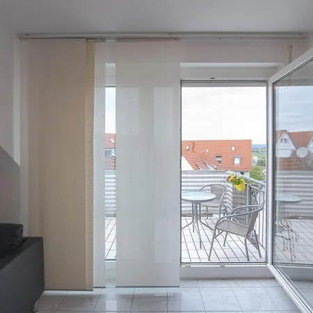 Flughafen Messe Stuttgart Stilvolle, Moblierte 2 Zi Dg Maisonette Whg Feelathome Filderstadt