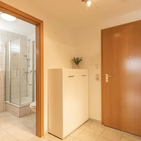 Lägenhet Flughafen Messe Stuttgart Stilvolle, Moblierte 2 Zi Dg Maisonette Whg Feelathome